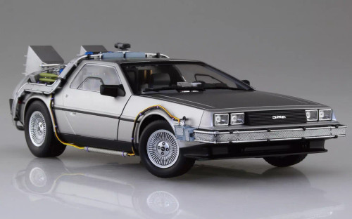 Aoshima 1/24 DMC DELOREAN Time Machine (Back To The Future 1) Plastic Model Kit Aoshima 1/24 DMC DELOREAN Time Machine (Back To The Future 1) Plastic Model Kit