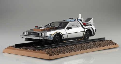 Aoshima 1/24 DMC DeLorean TIME MACHINE Back To The Future III RAILROAD Model Kit