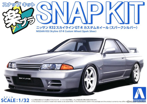 Aoshima 1/32 NISSAN SKYLINE R32 GTR W/ Custom Wheels Snap Model Kit -SILVER-