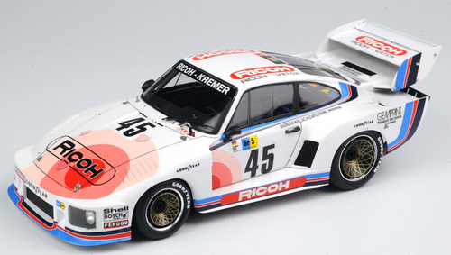 Platz 1/24 Series: Porsche 935 K2 1978 LM Plastic Model Kit