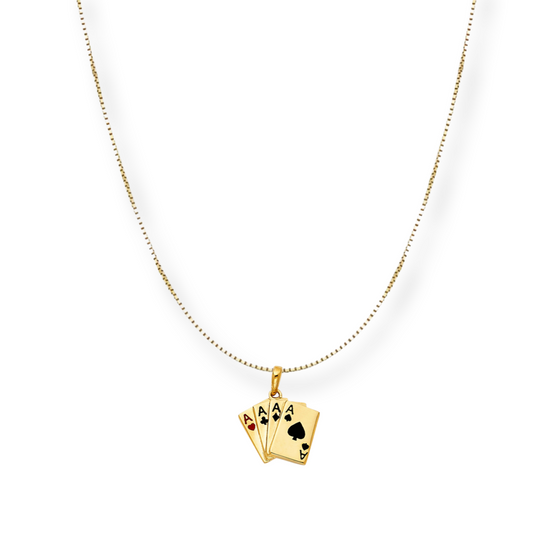 VICTORIOUS CHARM PENDANT NECKLACE
