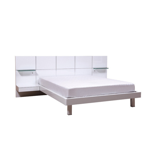 Chico Full Bed with Nightstands