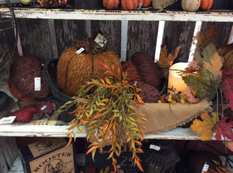 How A Farmhouse & Country Home Décor Store Can Help Make Your Thanksgiving