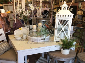 Redecorate Your Kitchen This Summer with Country Kitchen Decor!