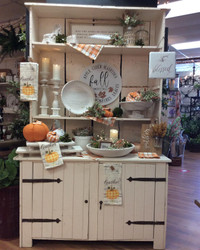 Welcome Fall with Farmhouse Home Décor 