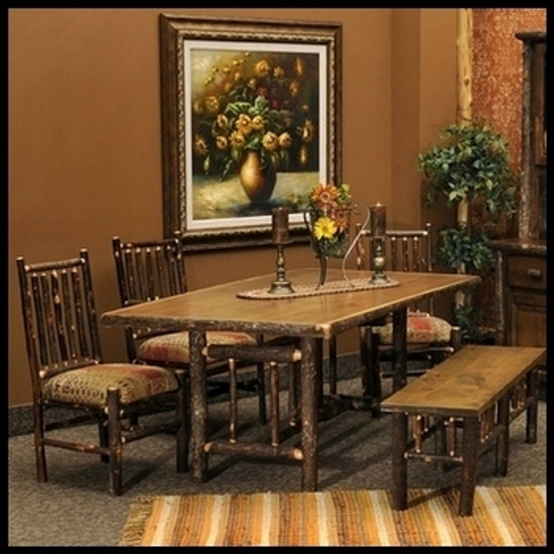 Sprucing Up Your Dining Room with Barnwood Dining Tables