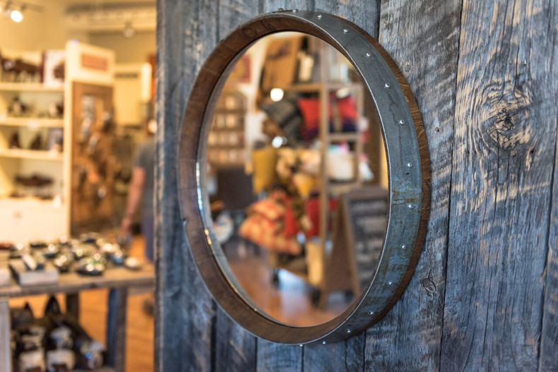 Warm Up Your Décor with Rustic Home Accessories
