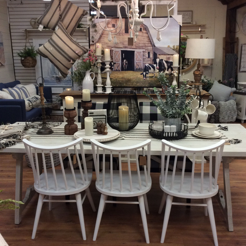 Why You Should Invest in a Solid Wood Rustic Dining Set