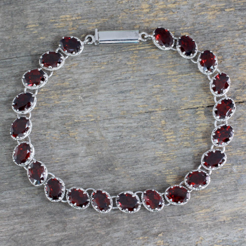 Garnet 21 Carat Tennis Bracelet in Sterling Silver 'Scarlet Radiance'