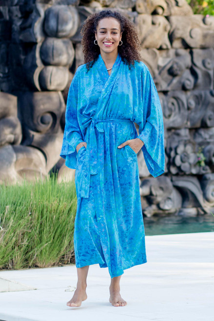Women's Blue and Green Hand Crafted Batik Rayon Robe 'Misty Garden'