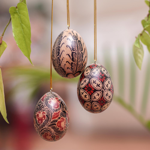 Hand Made Batik Wood Ornaments Set of 3 from Indonesia 'Kawung Eggs'