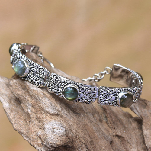 Labradorite and Sterling Silver Link Bracelet from Bali 'Sukawati Wangi'