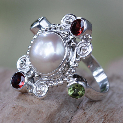 Artisan Crafted Cultured Pearl and Garnet Ring with Peridot 'Moon and Stars'
