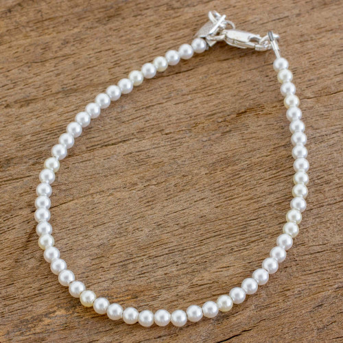 Cultured Pearl Beaded Bracelet from Guatemala 'Beautiful Delicacy'