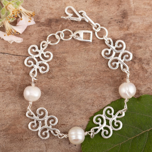 Sterling Silver Link Bracelet with Cream Cultured Pearls 'Peace Incantation'