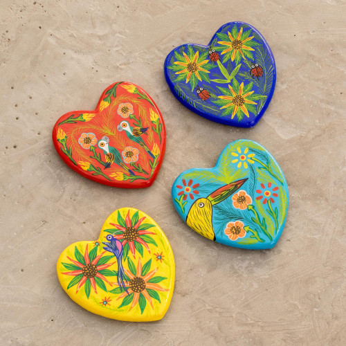 4 Heart-Shaped Ceramic Magnets with Hand-Painted Motifs 'Hearts'