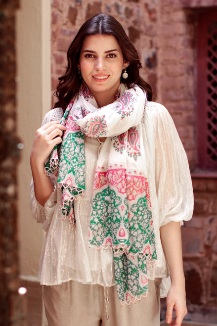 Block-Printed Paisley-Motif Cotton Shawl 'Contrasting Paisley'