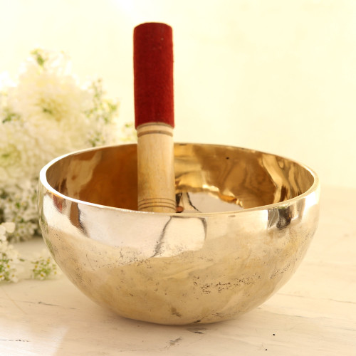 Artisan Crafted Brass Singing Bowl 7 inch 'Serene Play'