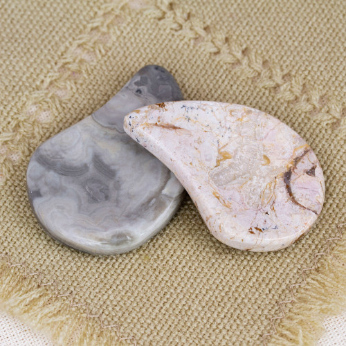 Set of 2 Ying and Yang Marble Stress-Relieving Stones 'Heavenly Connection'