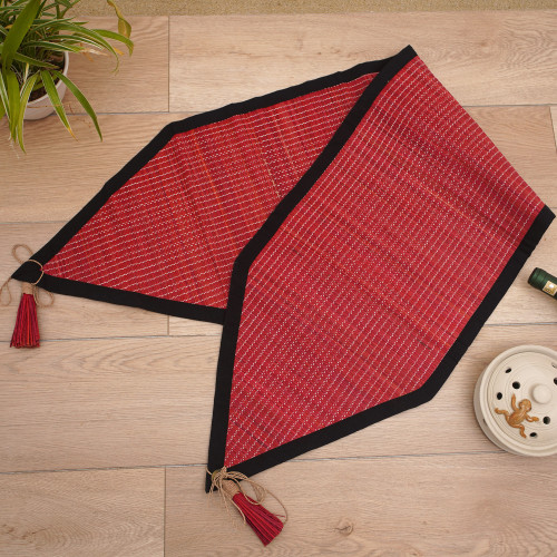 Handcrafted Cotton Blend Table Runner with Geometric Design 'Red Geometry'