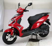Amigo Boxer 150cc Scooter, 3.0 HP 4-Stroke, Air Cooled USB Port, Trunk & Windshield, Fully Automatic Amigo Boxer 150cc Scooter, 3.0 HP 4-Stroke, Air Cooled USB Port, Trunk & Windshield, Fully Automatic