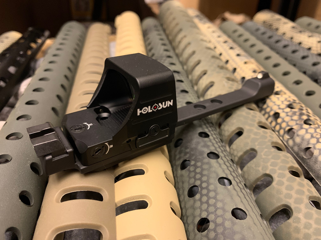 20 Gauge MOSSBERG 500 Co Witness Rifle Sights + Integrated HOLOSUN