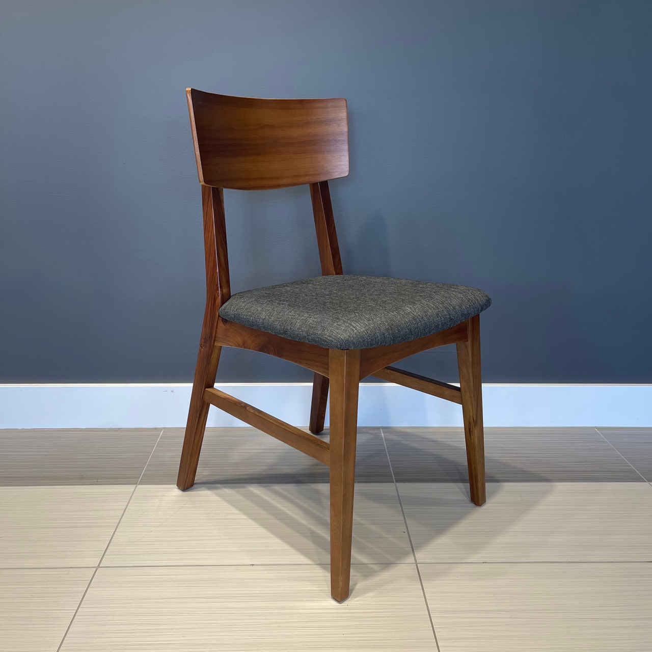 dark wood dining room chairs