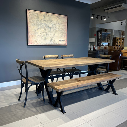 urbanology dining table