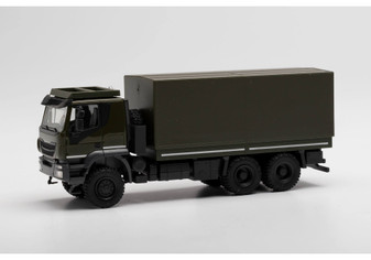 HERPA 746762 Iveco Trakker 6x6 flatbed/tarpaulin (HO)