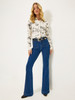 WRANGLER LAINEY WILSON PINTUCK FLARE - LADIES JEANS  - 112368133