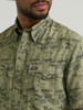 WRANGLER PERFORMANCE OLIVINE PRINT - MENS SHIRT  - 112375130