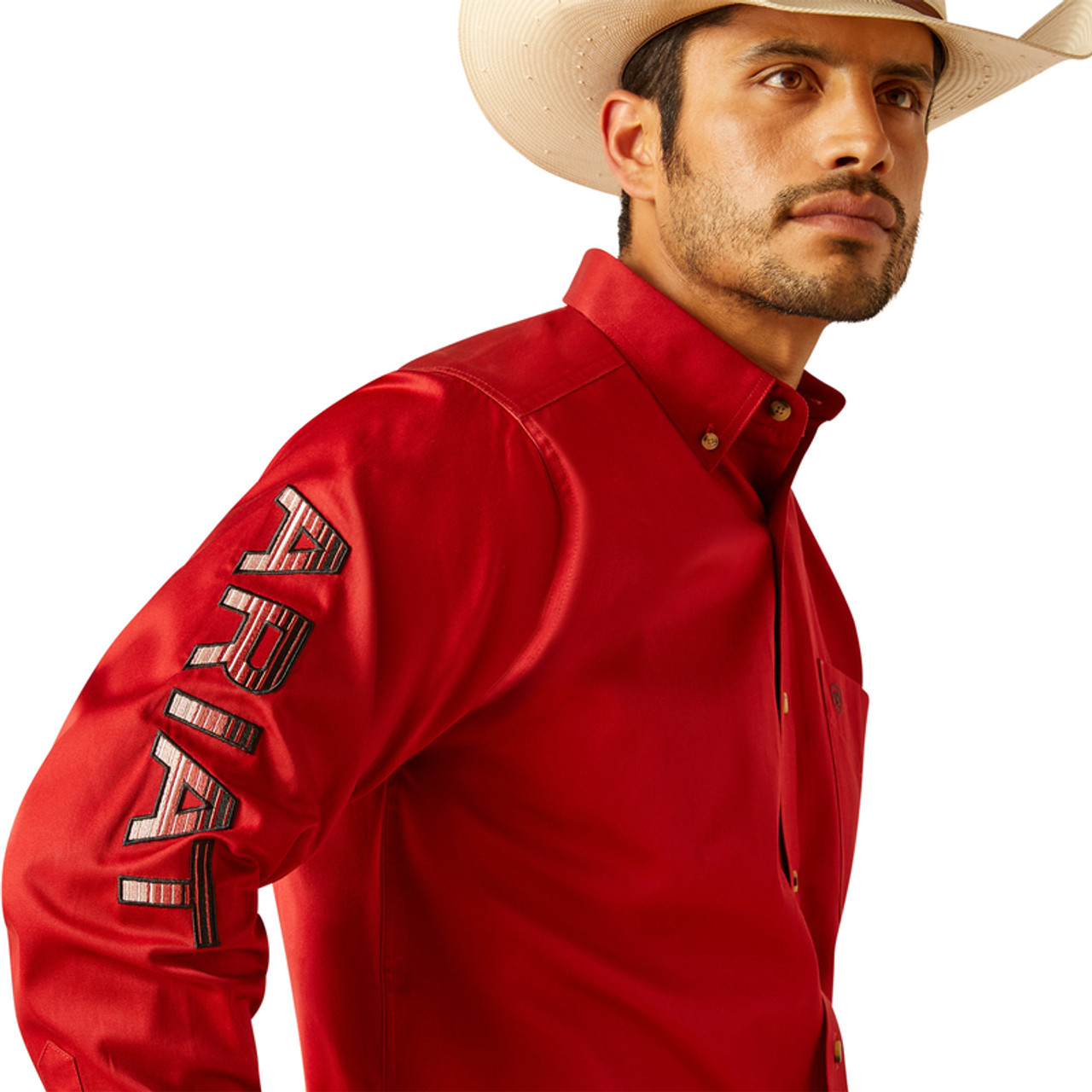 TEAM LOGO RED SOLID 10048809 ARIAT