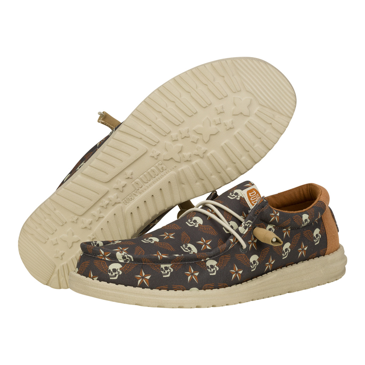 WALLY STARS & SKULLS TAN 41284-00W HEY DUDE