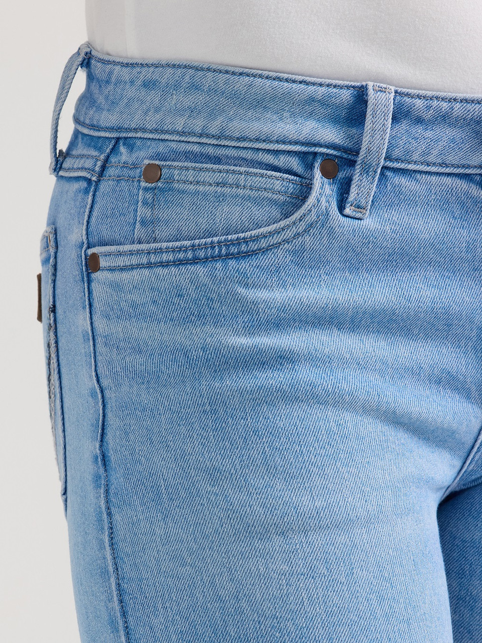 MAE BOOTCUT MID RISE KAI 112359358 WRANGLER