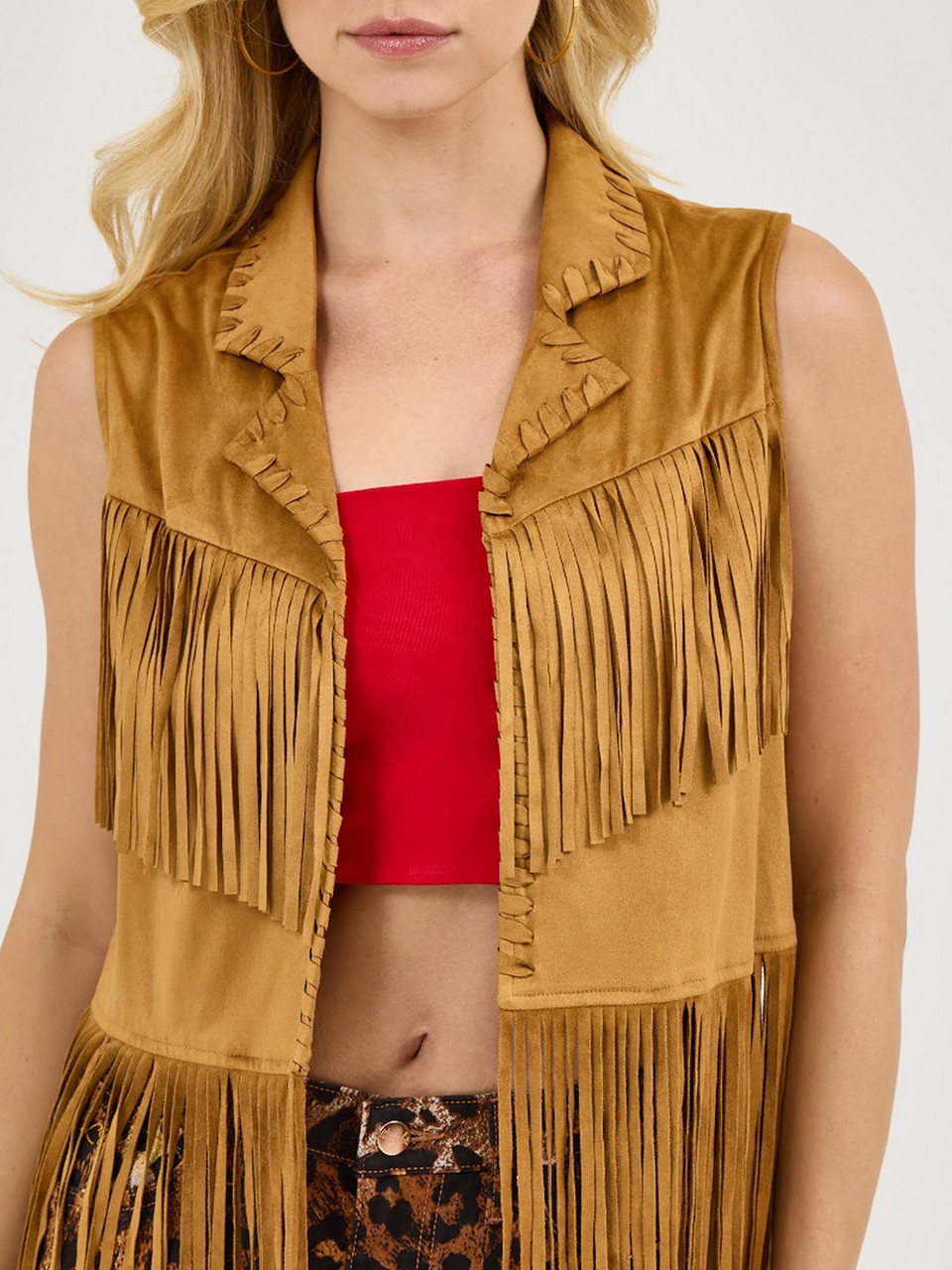 LAINEY WILSON TAN FRINGE 112368240 WRANGLER