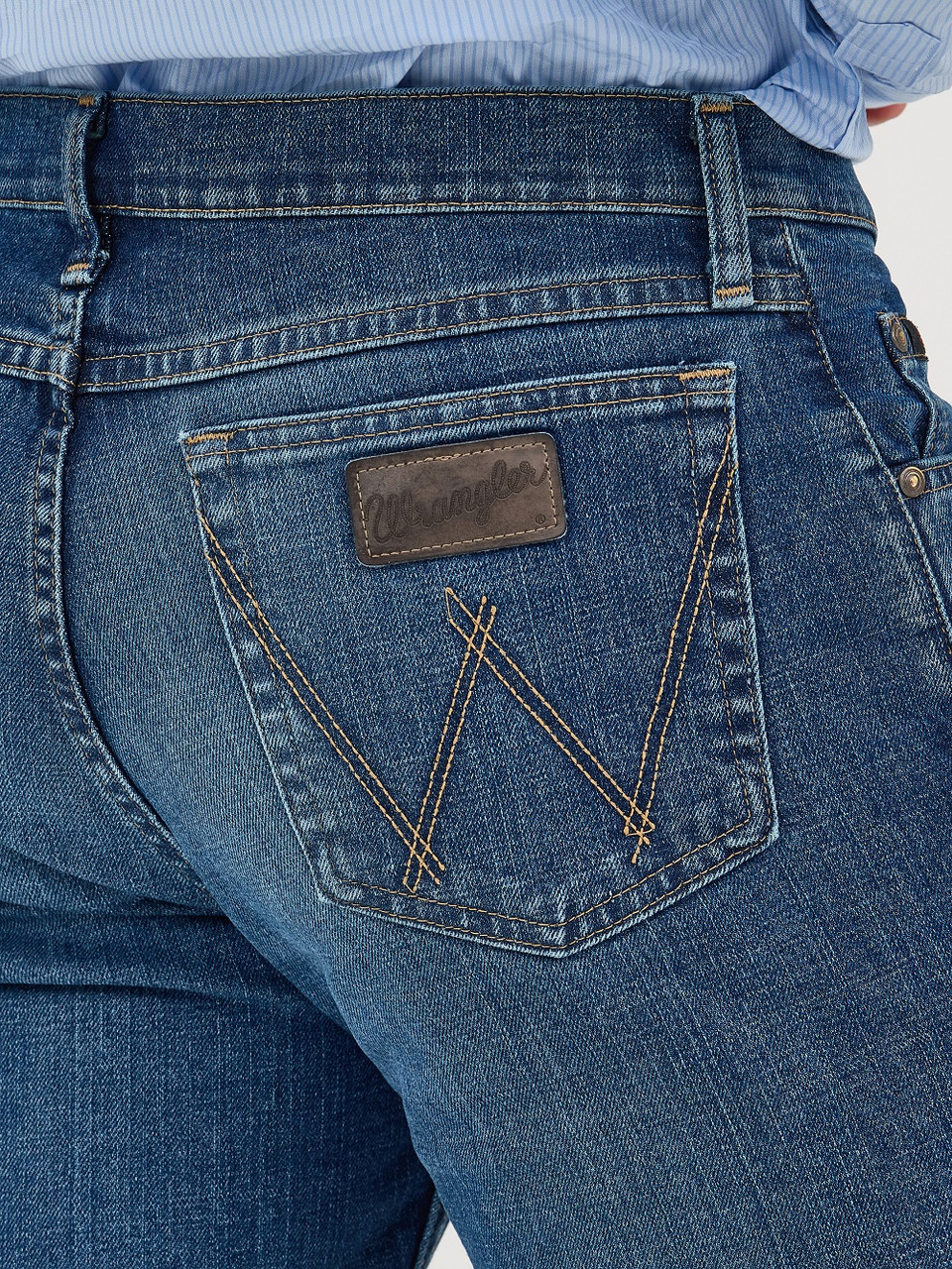 CODY JOHNSON MOONLIGHT 112369164 WRANGLER