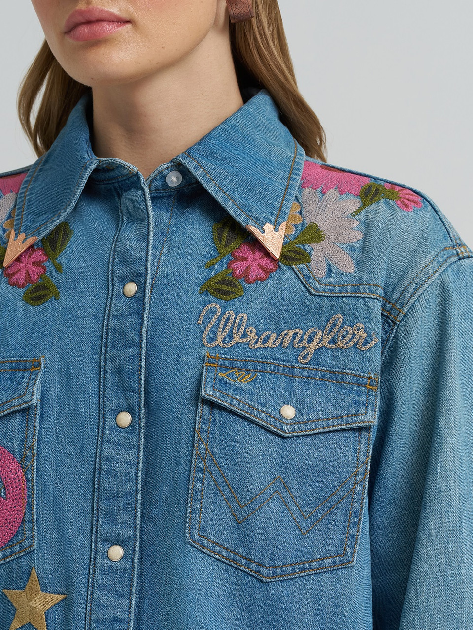LAINEY WILSON DENIM PRINT 112375521 WRANGLER