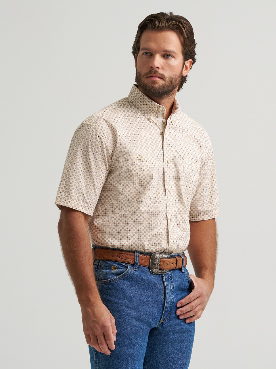 george strait dress shirts Wrangler Men's George Strait Button Down Shirt S