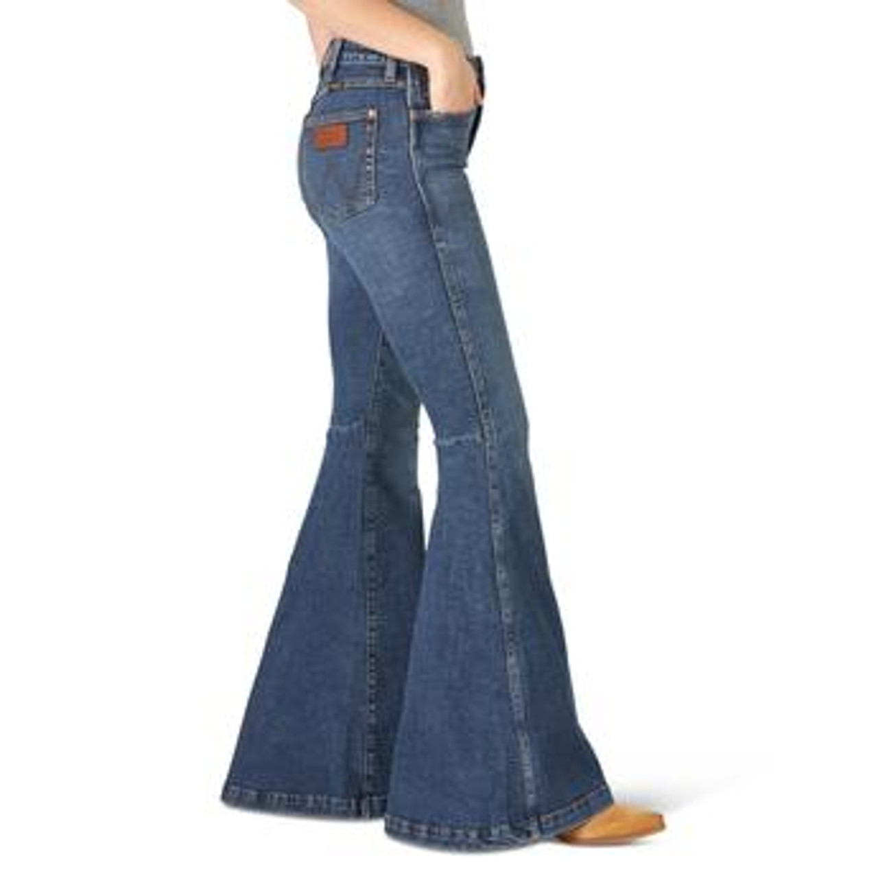 Wrangler, Jeans, Wrangler Womens Retro The Green Trumpet Flare In Page  Size28x32 High Rise Nwt