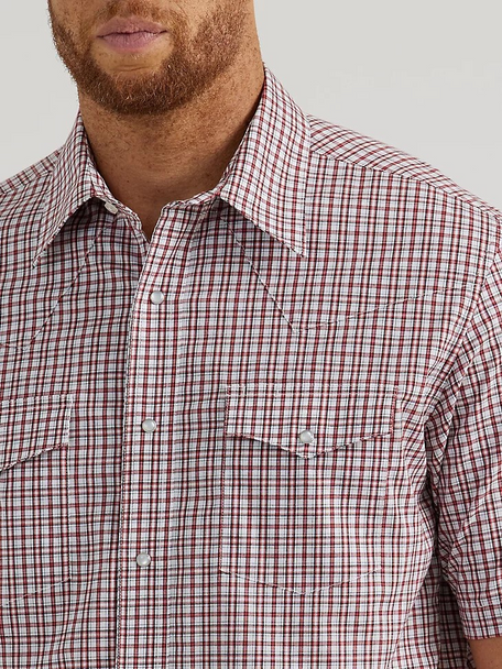 WRANGLER WINKLE RESIST CLASSIC FIT RED - MENS SHIRT  - 112344410