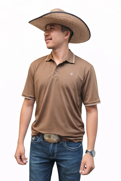 ARIAT LOGO TEK PARTRIDGE BROWN - MENS POLO  - 10080781