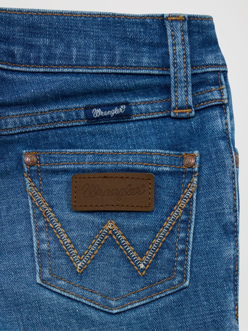 как выглядит Wrangler Girls Western Bootcut Lia - Kids Girls Jeans - 112365046 фото