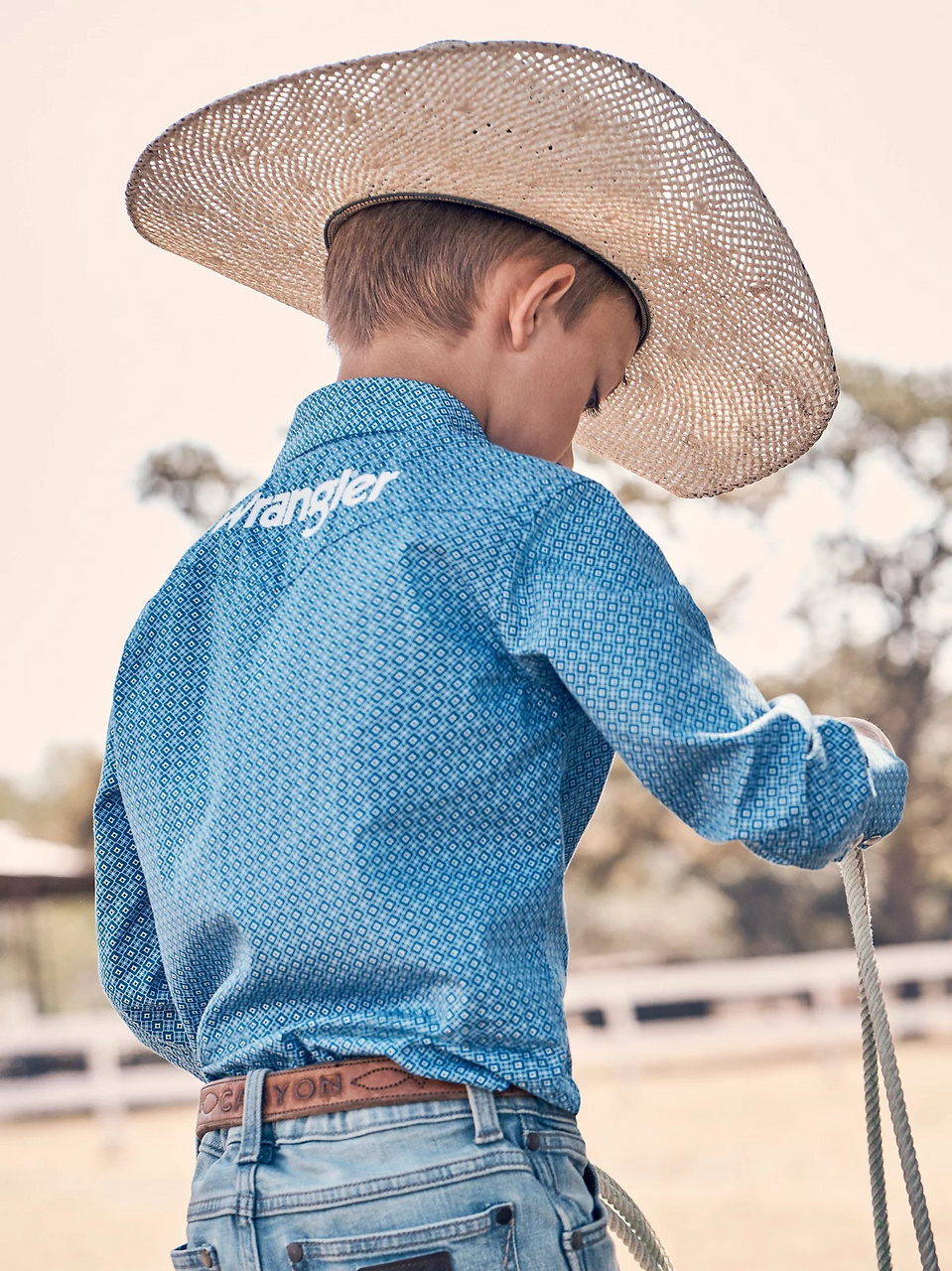 Camisa Wrangler con logotipo estampado azul para niños - 112365841 - Imagen 2 de 28