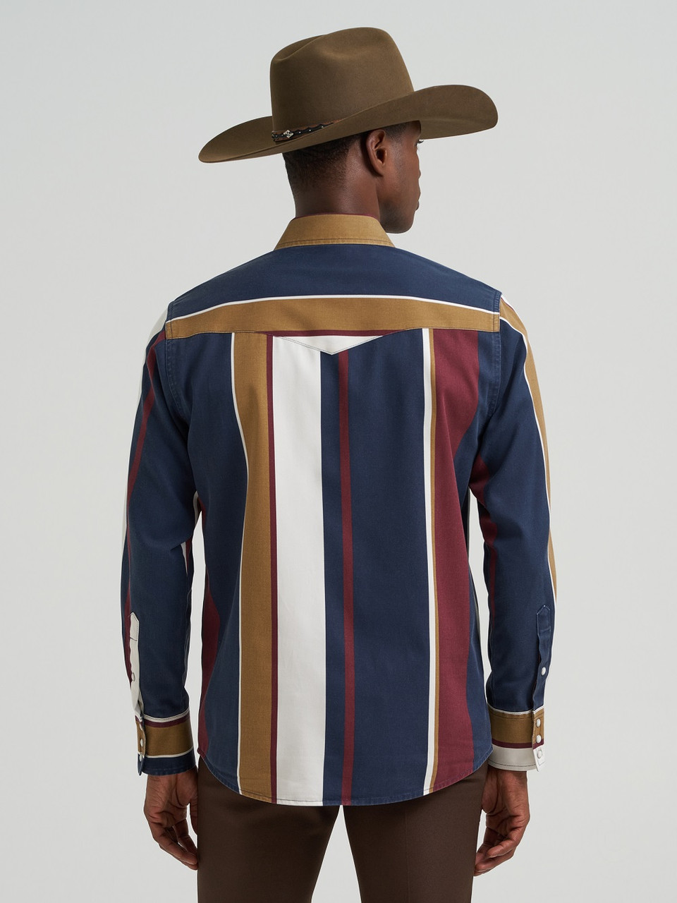 как выглядит Wrangler Vintage Brushpopper Navy - Mens Shirt - 112381998 фото
