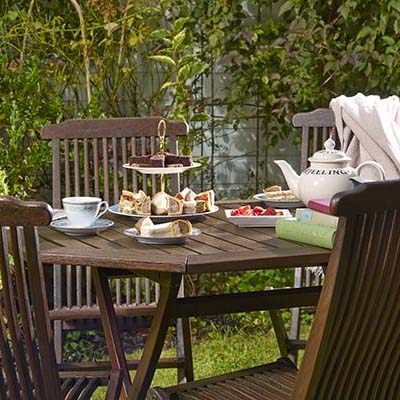 Transform your old garden furniture