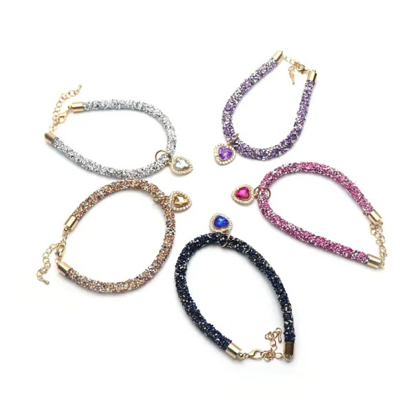 Color: Burgundy, Size: M - Luxury Cat Collar with Heart Crystal Pendant Puppy Chihuahua Necklace Re