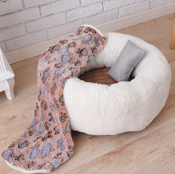 Color: Beige Plush 4pc suit, format: L - Pet Bed & Blanket