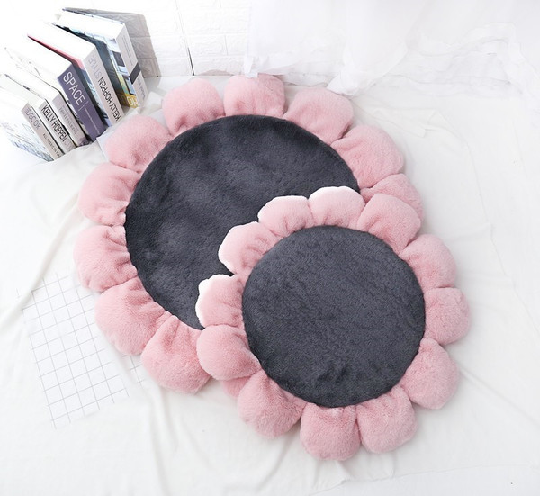 Color: Grey, Size: M - Soft Waxy Rabbit Velvet Flower Floor Mat Pet Mat Cat Litter