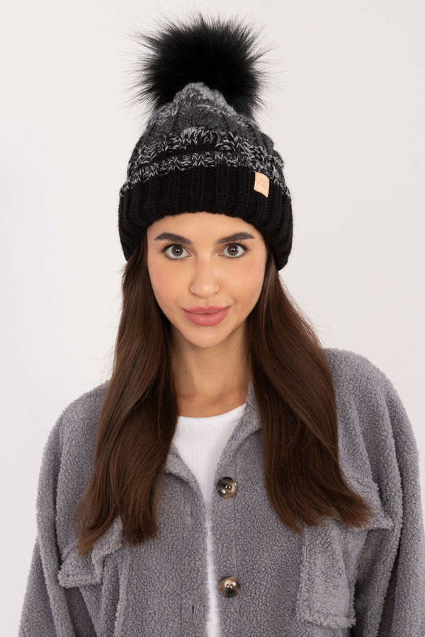black - Cap model 201413 Rue Paris