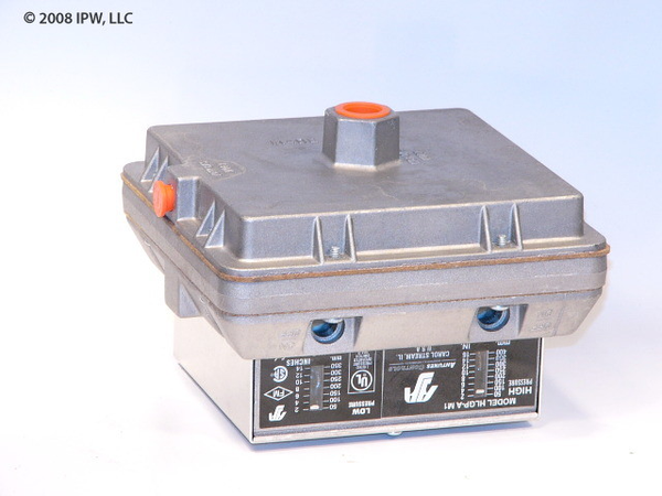 A.J. Antunes Dual Gas Pressure Switch (804111704) - Pressure Switches